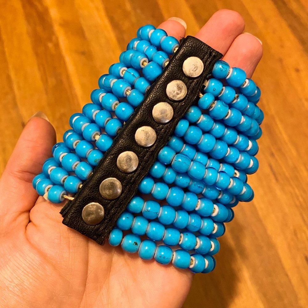 *RARE* PAMELA LOVE BLUE GLASS BEAD 12 STRAND CUFF